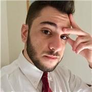 Alessio, Insegnante di chitarra o anche basso, impartisce lezioni private di Chitarra acustica/classica/elettrica